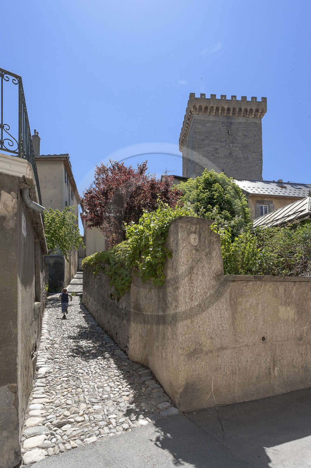 ville d'Embrun, La tour Brune