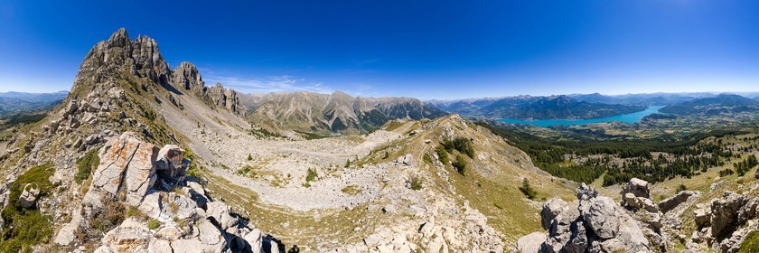 Pays de Serre-Ponçon, Réallon et les Aiguilles de Chabrières