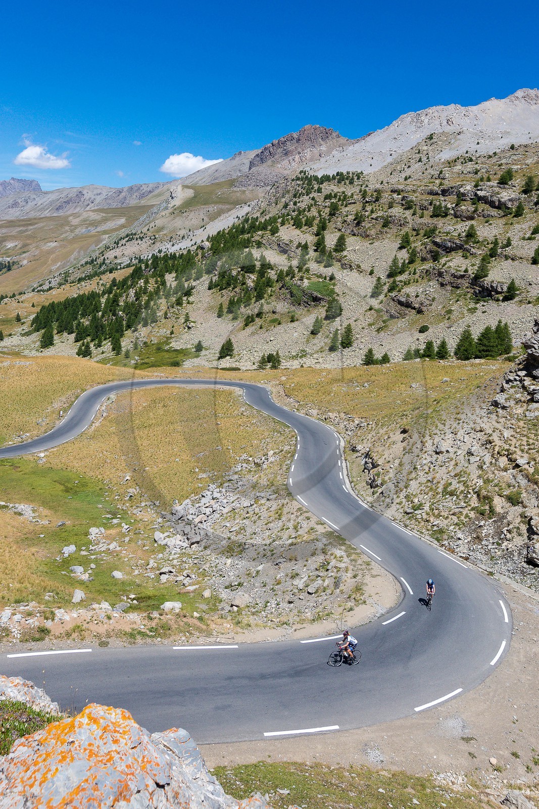 Jausiers, Cyclotourisme au Col de la Bonette ou de Restefond