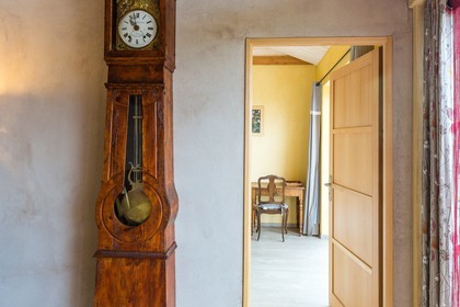 Constructeur de maison en paille