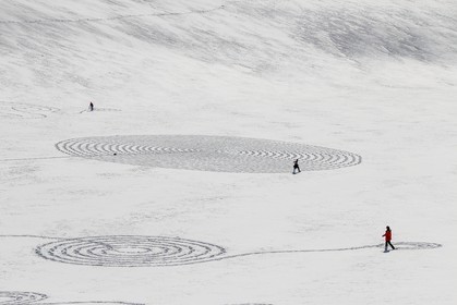 Serre-Chevalier, Snow drawings, une œuvre de l'artiste Sonja Hinrichsen