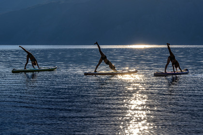 Yoga sur paddle, Serre-Ponçon Aloha