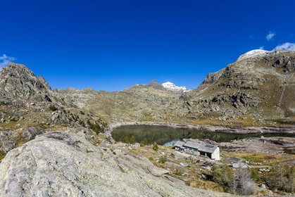 Refuge des Merveilles, Refuge gardé, altitude 2130
