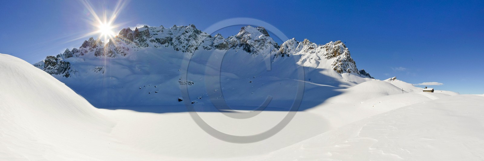 Ceillac, Lac Saint-Anne, les montagnes de Font-Sancte, Pic des  Heuvières