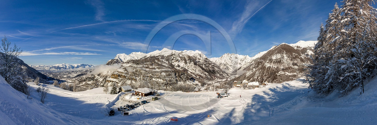 Station village de Serre-Eyraud