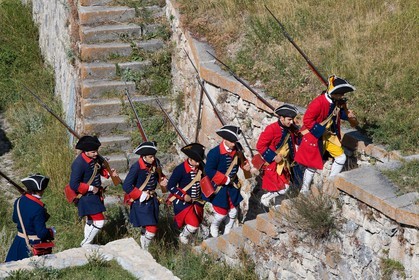 Briançon, l'association Les regiments du passé reconstituent la vie civile et militaire
