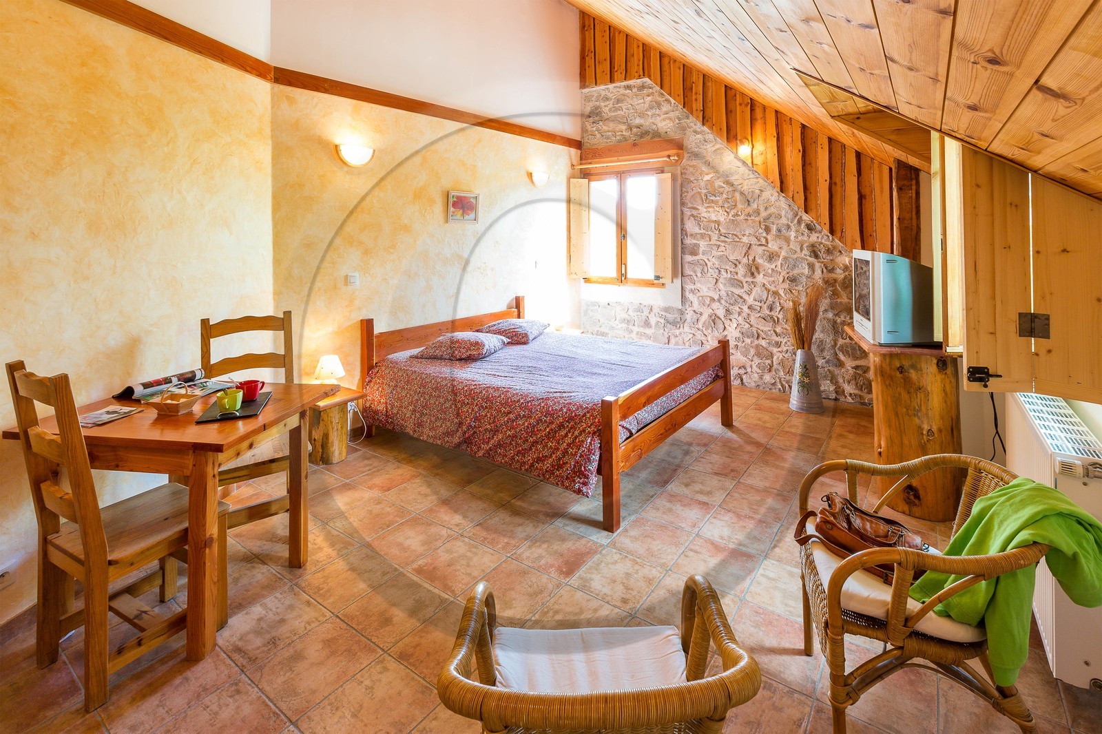 Saint-Jean Saint Nicolas, chambres et table d'hôtes l'Abondance