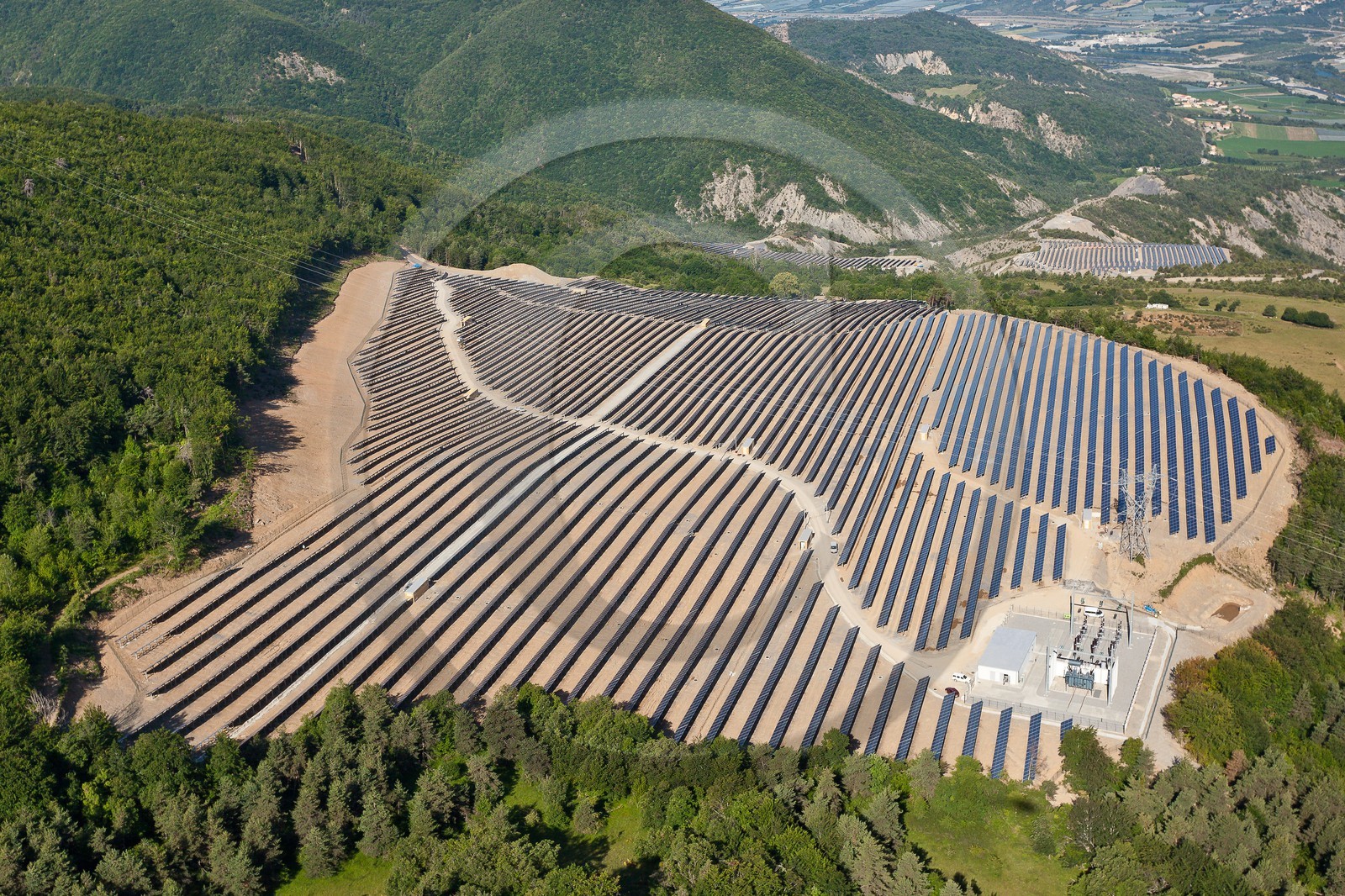 La plus grande centrale solaire photovoltaïque de France