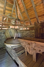 Parc national des Ecrins, village de Dormillouse, ancien moulin