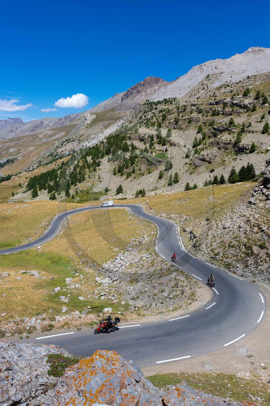 Jausiers, Cyclotourisme au Col de la Bonette ou de Restefond