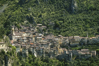 Vallée de la Roya, Parc national du Mercantour, village perché de Saorge