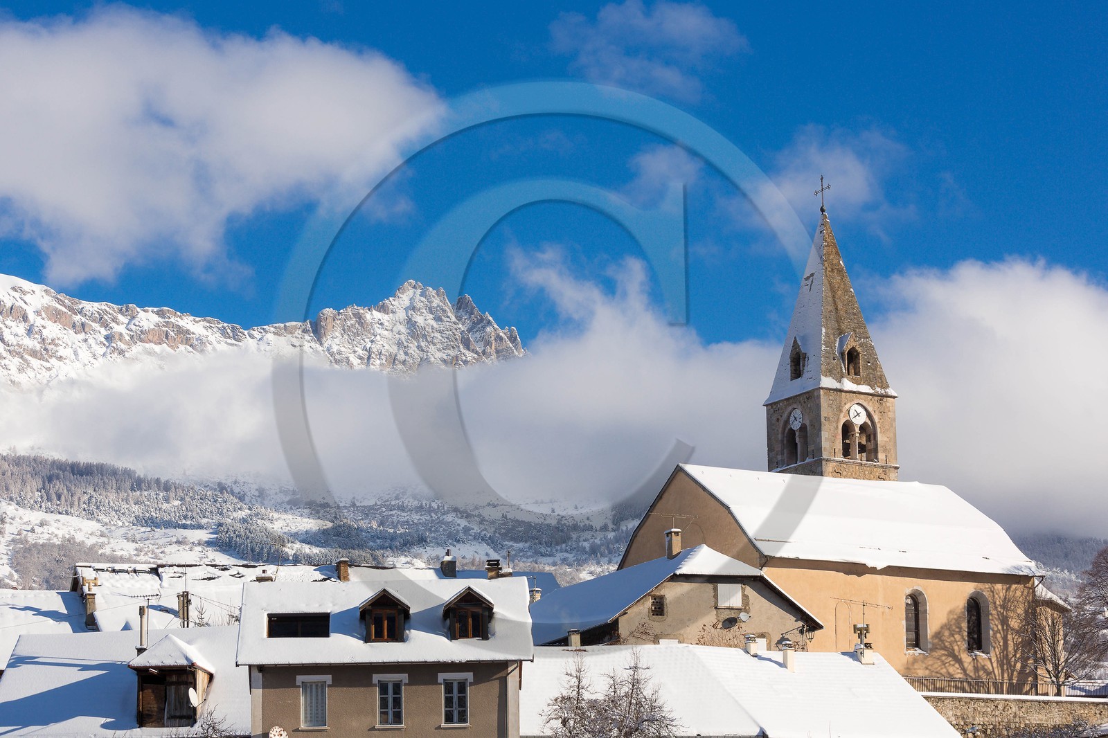 Pays de Serre-Ponçon, village de Chorges