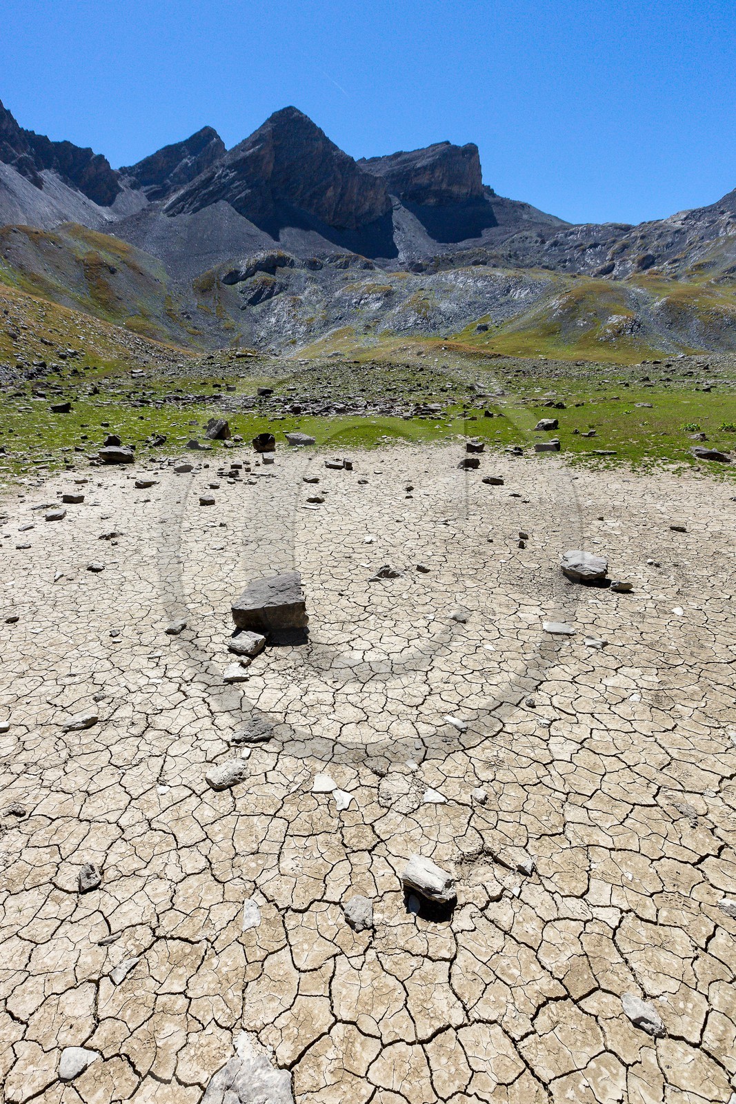 Vallon du lauzanier, Lac Derrière-la-Croix 2428 m