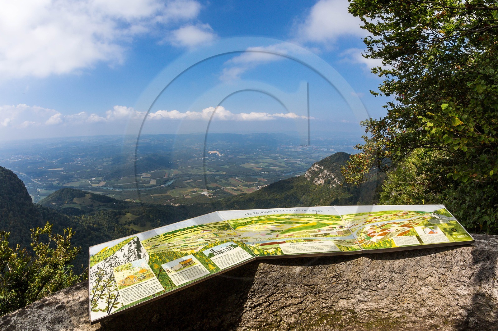 ENS de l'Isère, Les Ecouges, Le Rivet, belvédère