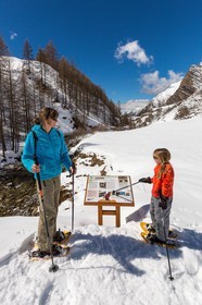 Crévoux, randonnée famille en raquettes à neige