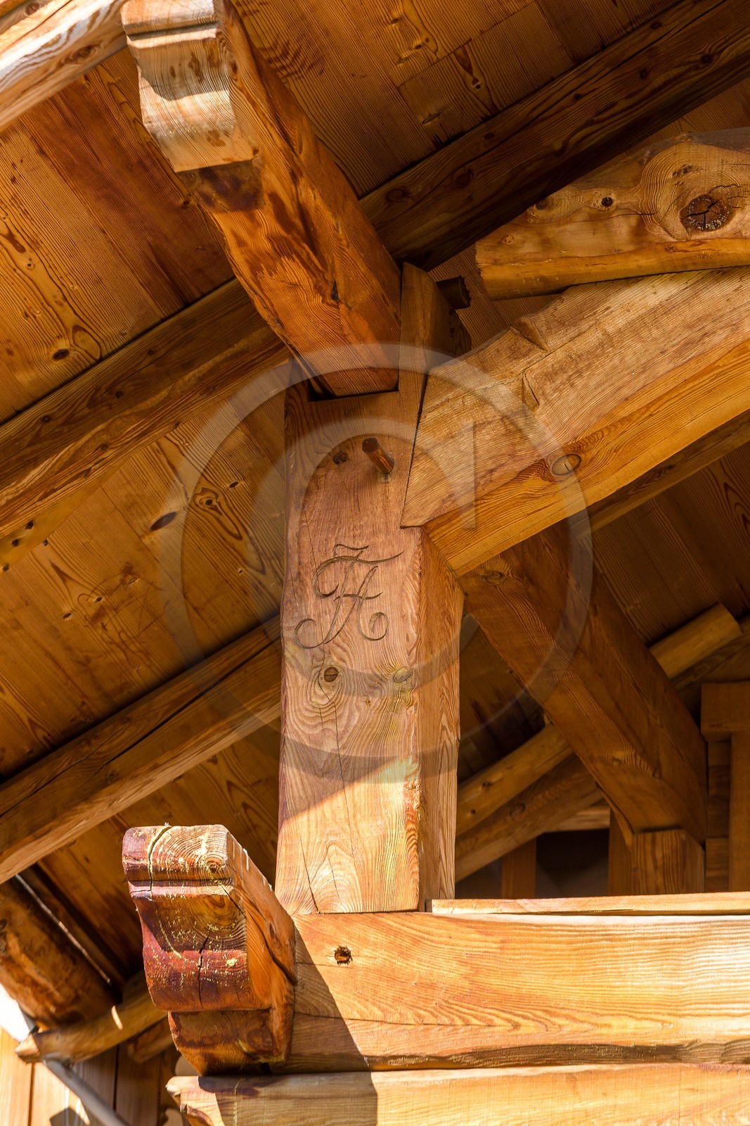 Briançon, charpente Robin Faure-Vincent