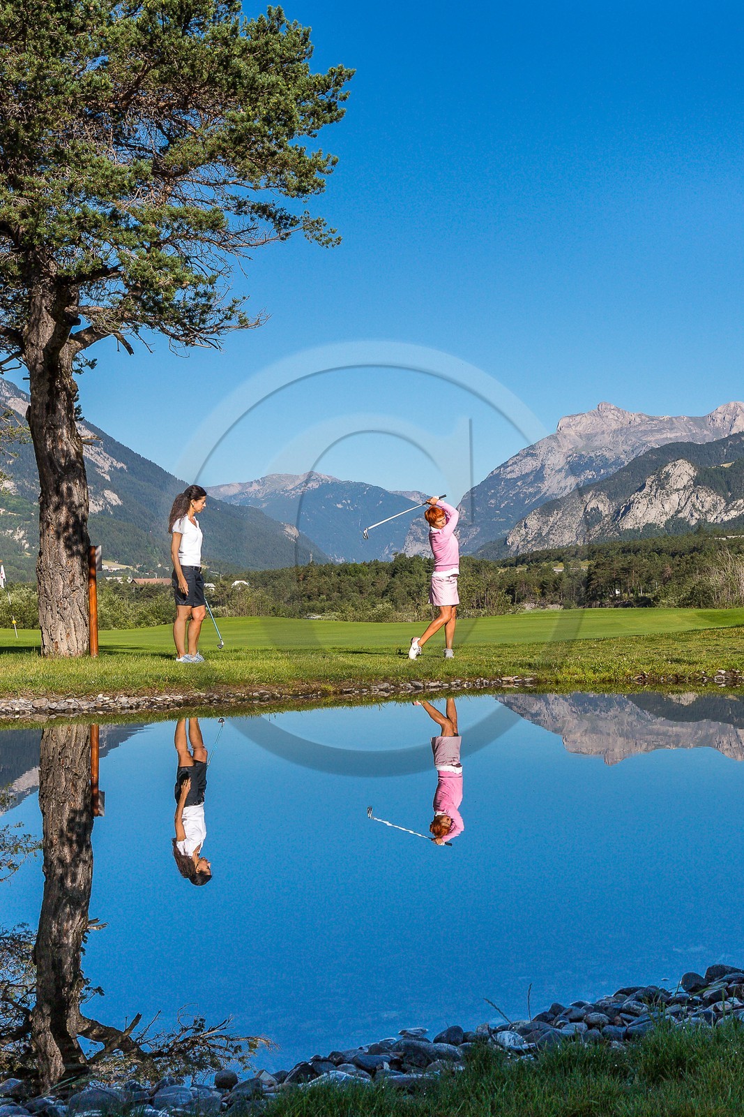 Barcelonnette, Golf de Bois-Chenu