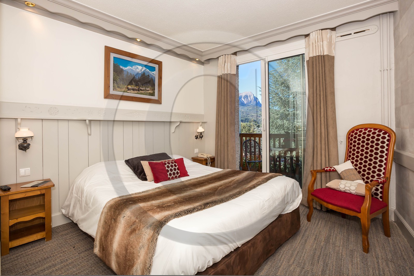 Hôtel restaurant spa Les Bartavelles