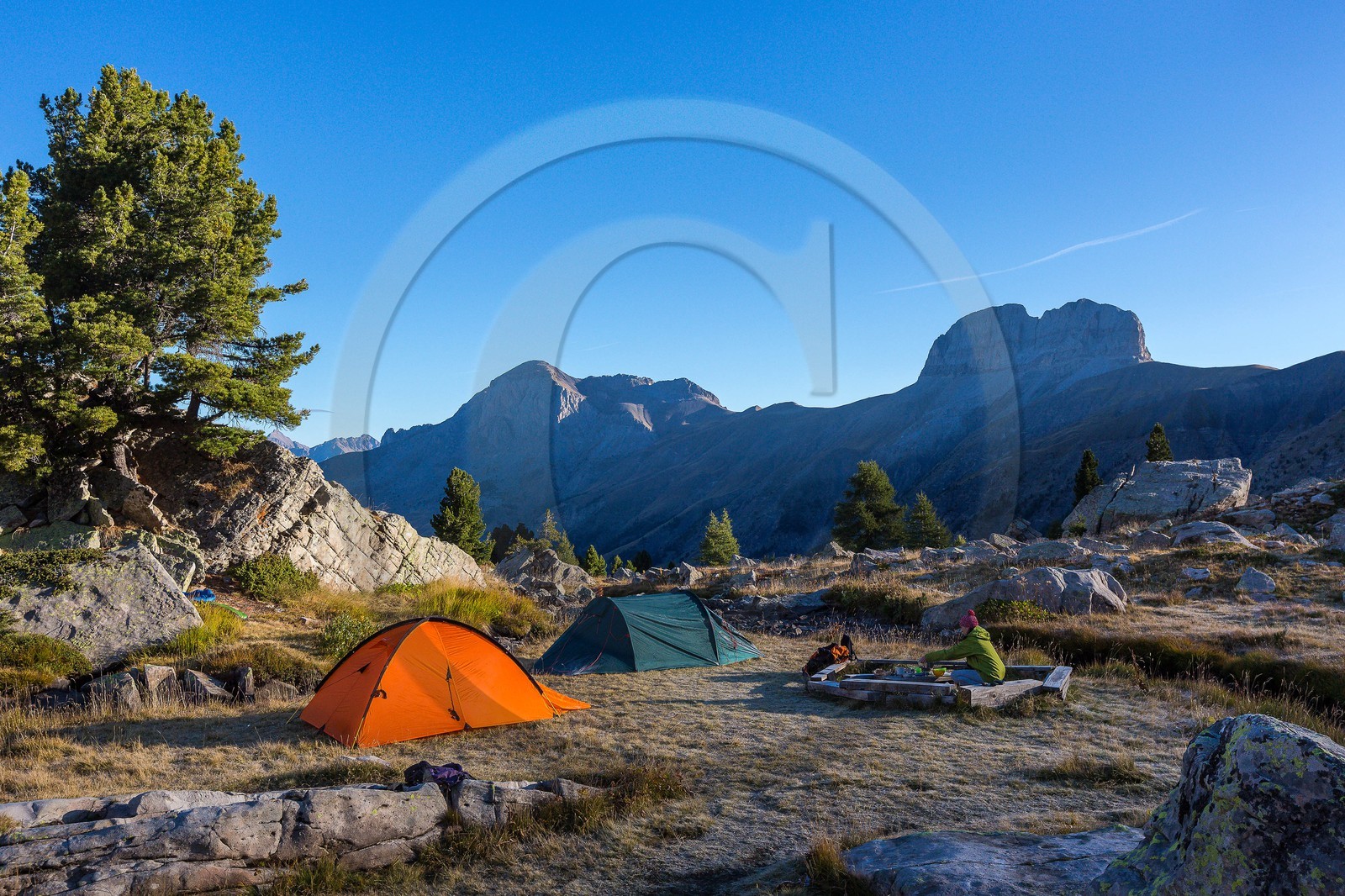 Vallon du Laverq, lac et tourbière Les Eaux-Tortes