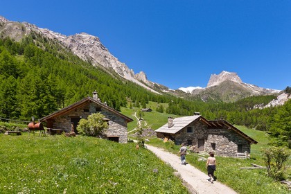 Les Granges de la Vallée Etroite, (Valle Stretta en italien)