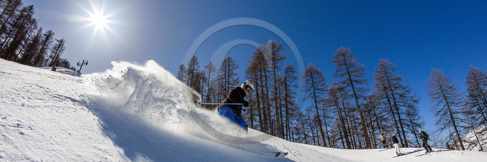 Station village de Serre-Eyraud