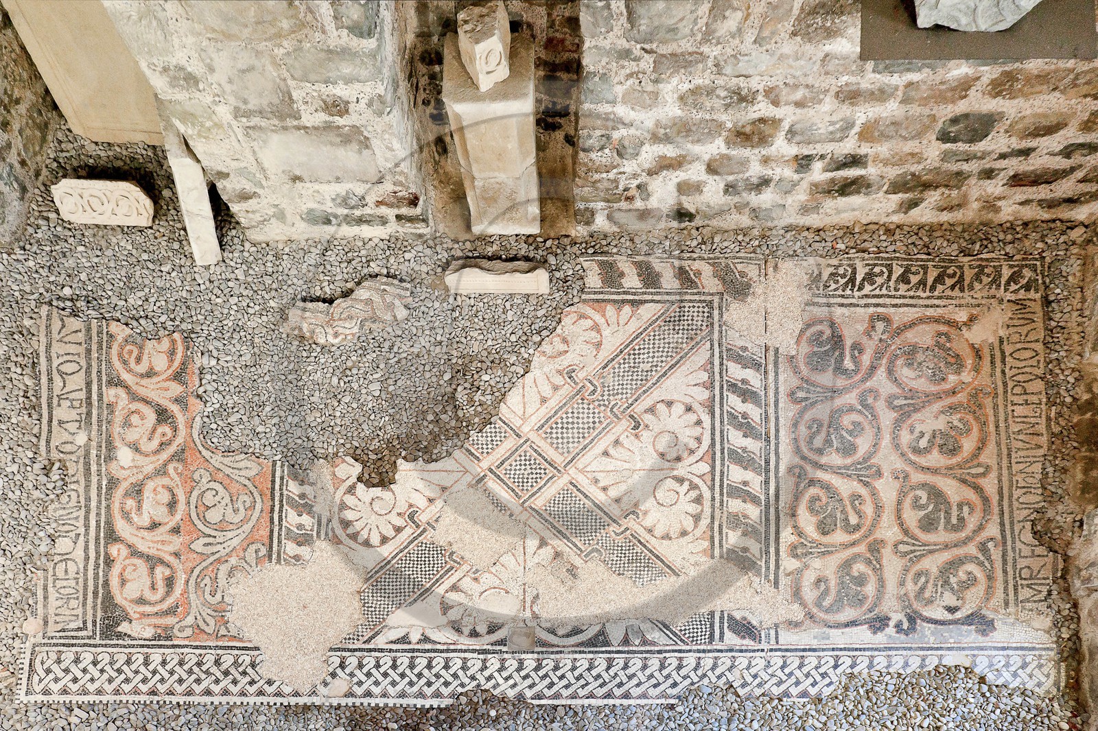 Saint-André de Rosans, Prieuré fondé par l'ordre de Cluny au Xème siècle