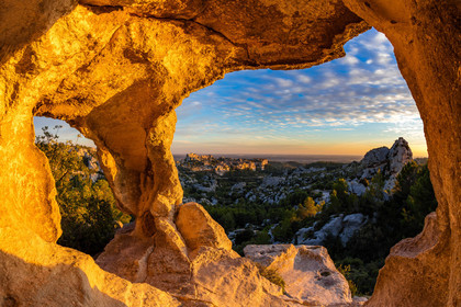 Parc naturel régional des Alpilles, Les Baux de Provence