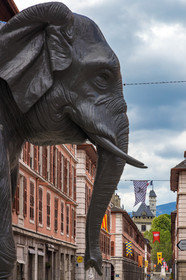 Chambéry, fontaine des Eléphants rue De Boigne