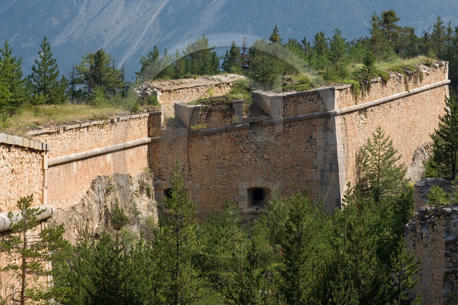 Briançon, Fort Dauphin