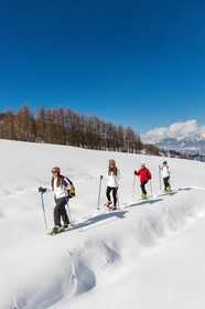 Ancelle, col de Moissière, randonnée à raquettes à neige