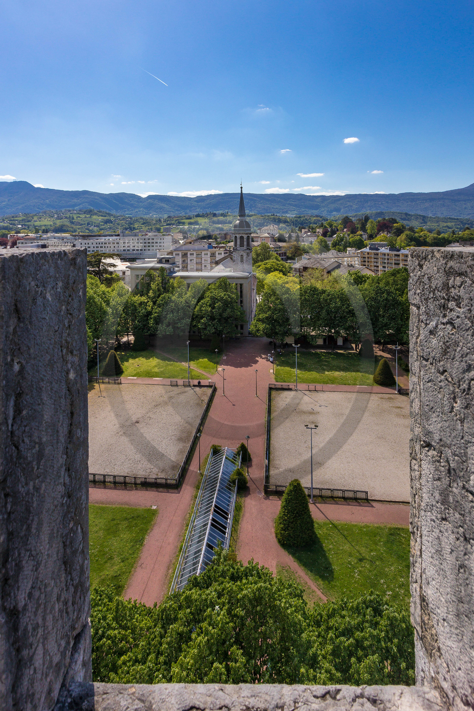 Château des ducs de Savoie, Tour demi-ronde